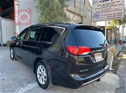 کرایسلەر پاسیفیکا